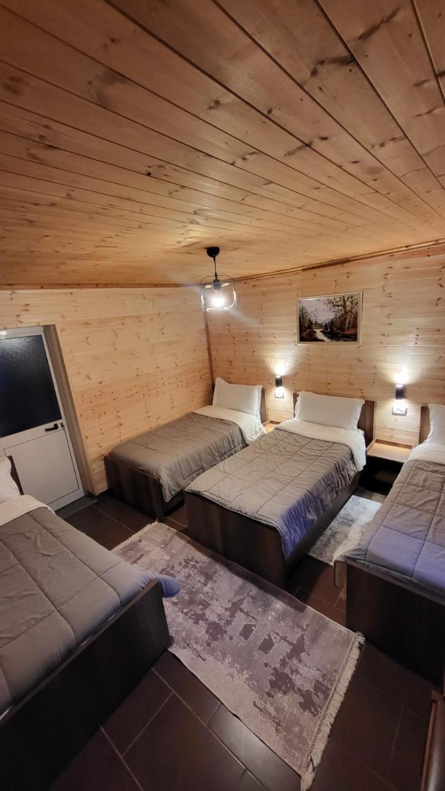 Bujtina Pllumi Theth Bed & Breakfast Cameră foto